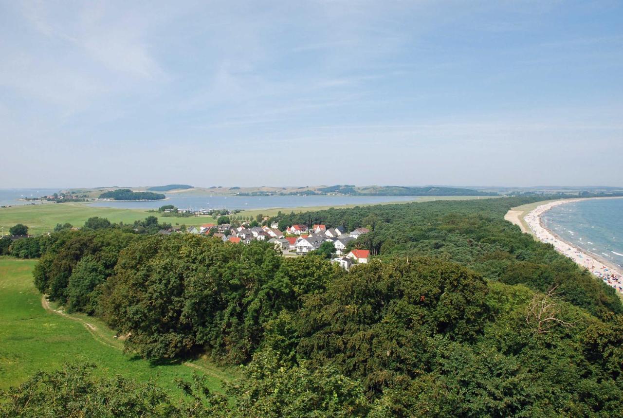 Deb 043 Ferienwohnungen Im Ostseebad Goehren Landhaus Экстерьер фото